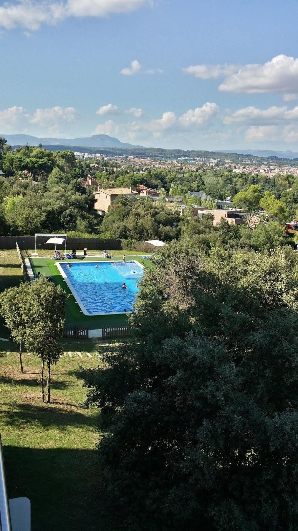 Aparthotel Del Golf Sant Cugat del Vallès Esterno foto